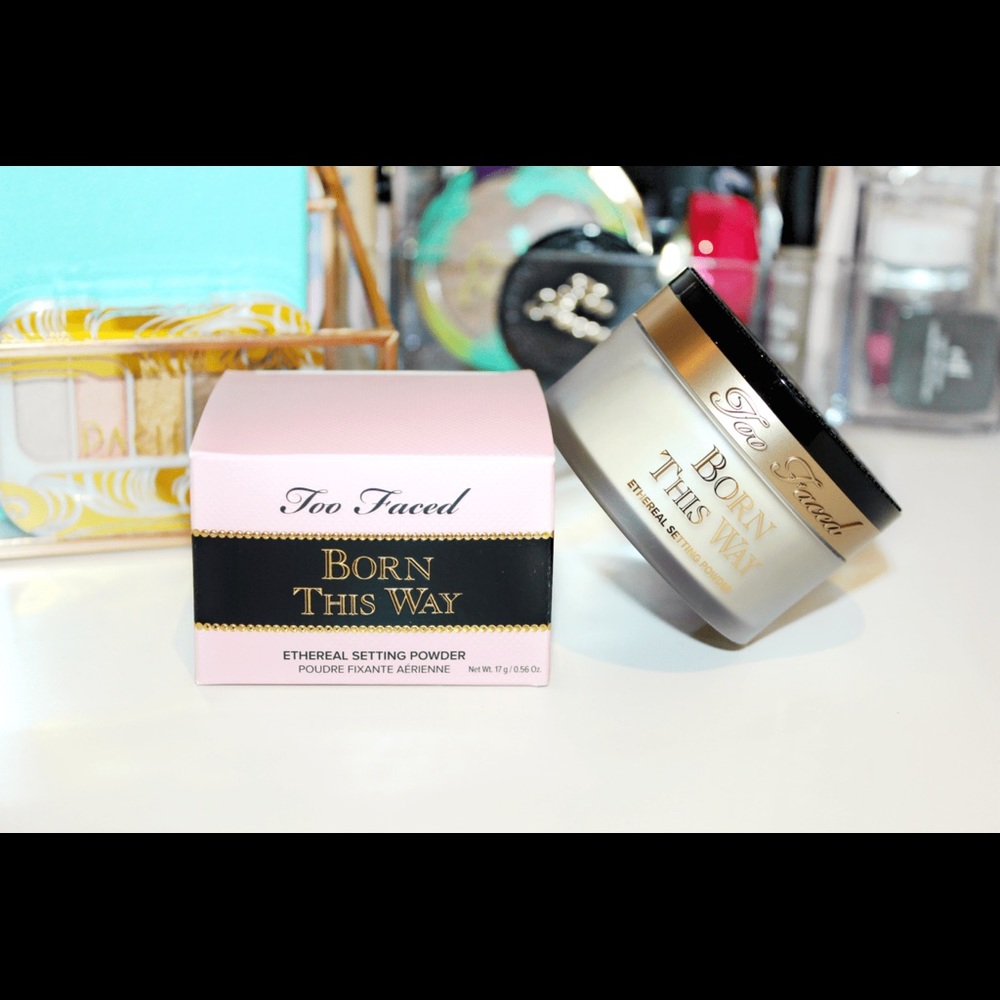Too Faced “Born this way” Ethereal Setting Powder